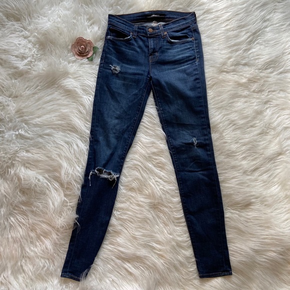 J Brand Denim - J Brand dark wash distressed skinny jeans size 24